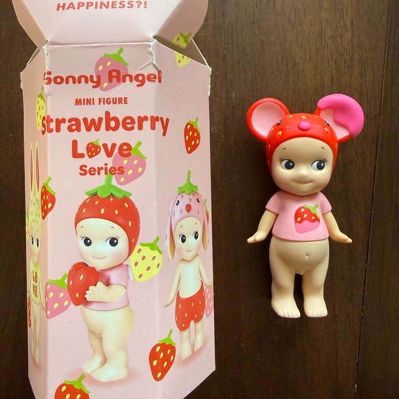 Strawberry Love Series Sonny Angel - Mouse - Picture 2 of 3